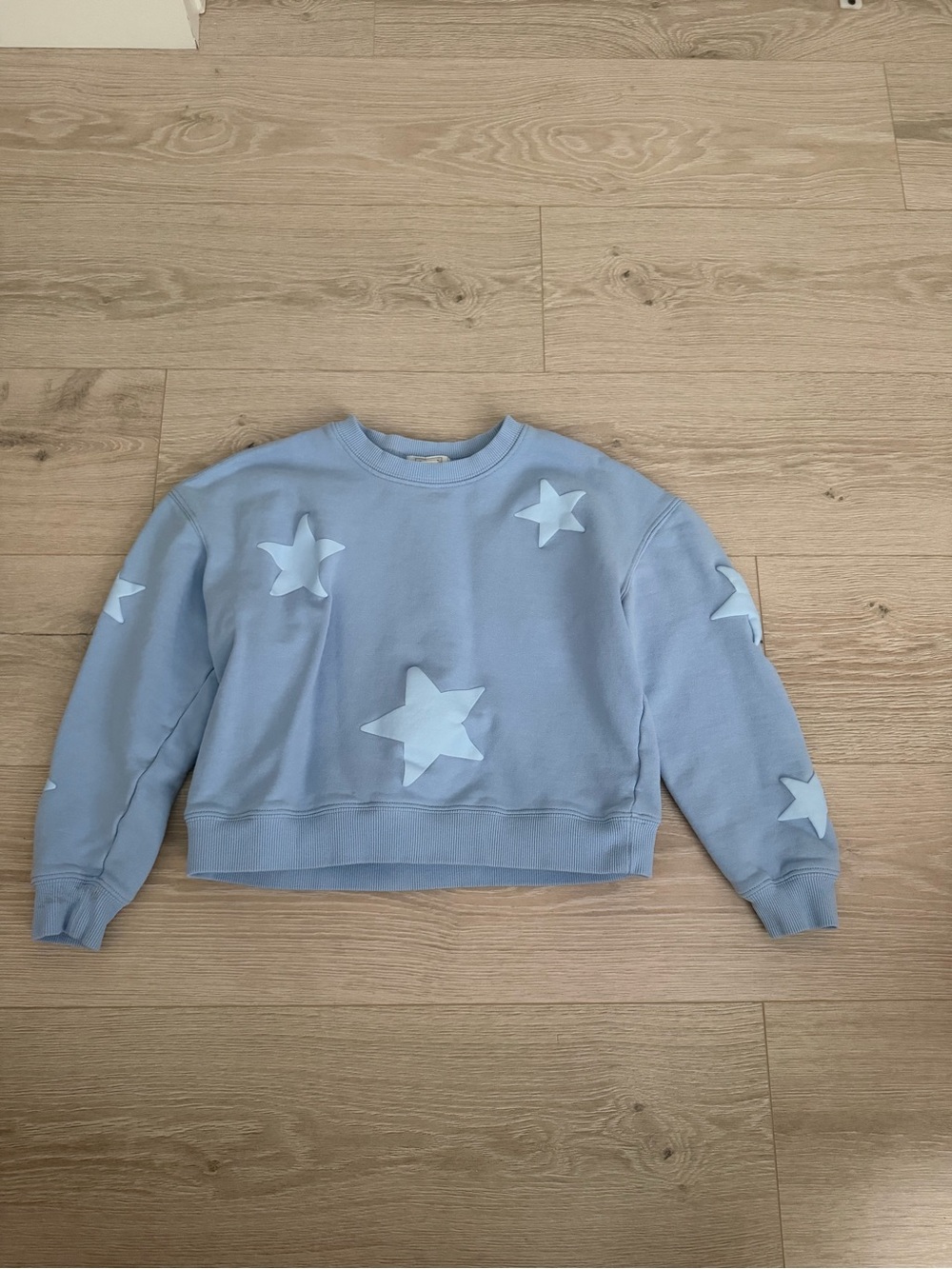Light Blue Star Applique Cropped Sweatshirt